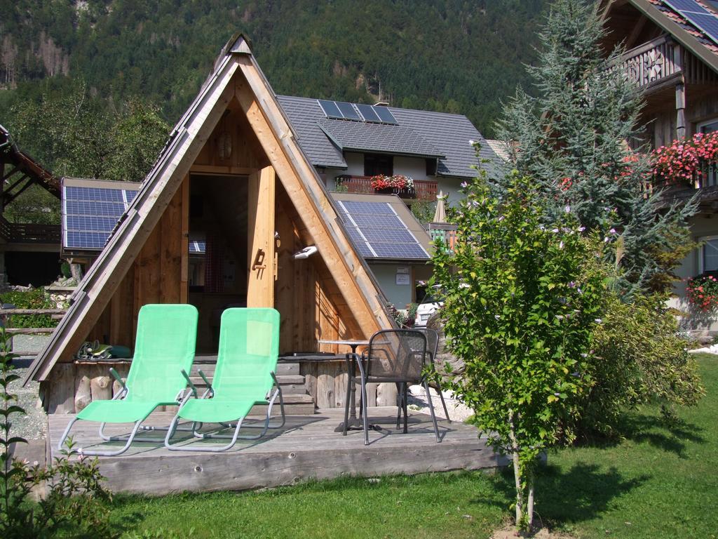 Garden Eco Houses Cebelica ボーヒニ エクステリア 写真