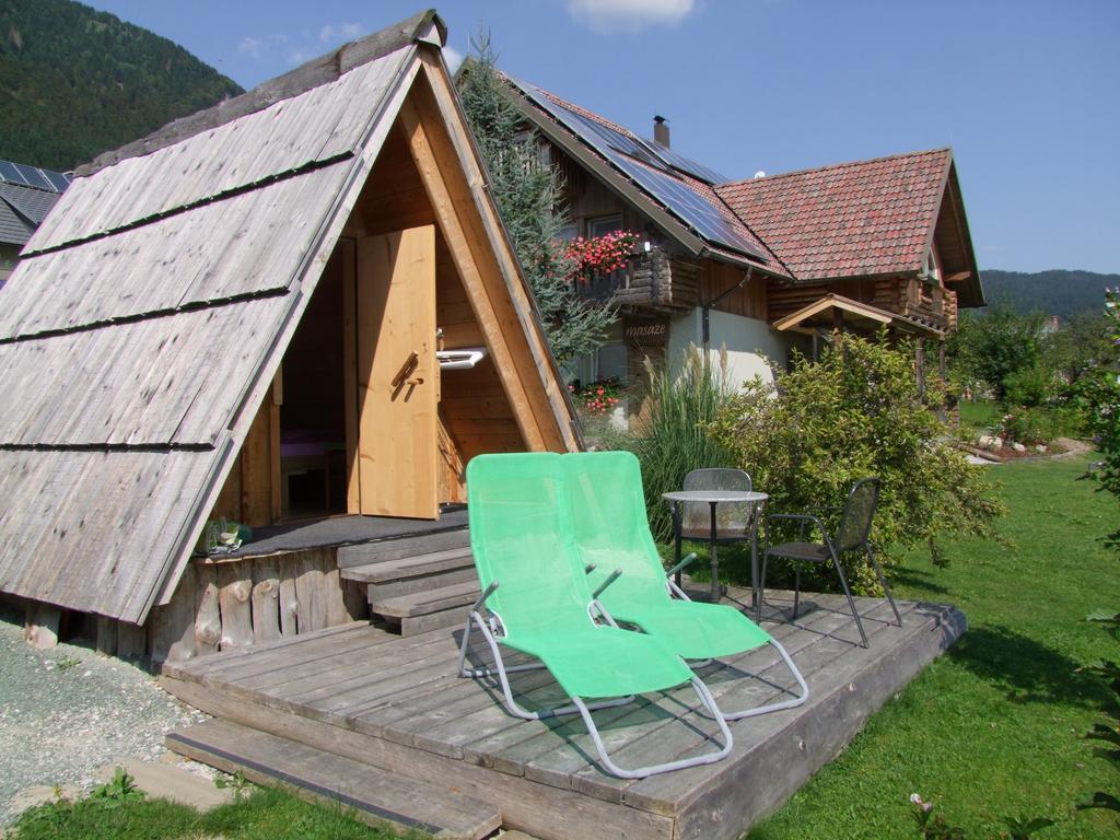 Garden Eco Houses Cebelica ボーヒニ エクステリア 写真