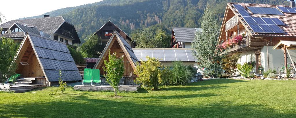 Garden Eco Houses Cebelica ボーヒニ エクステリア 写真