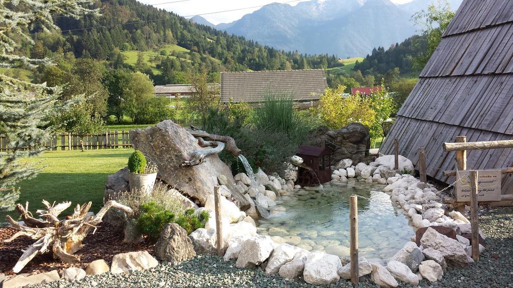 Garden Eco Houses Cebelica ボーヒニ エクステリア 写真