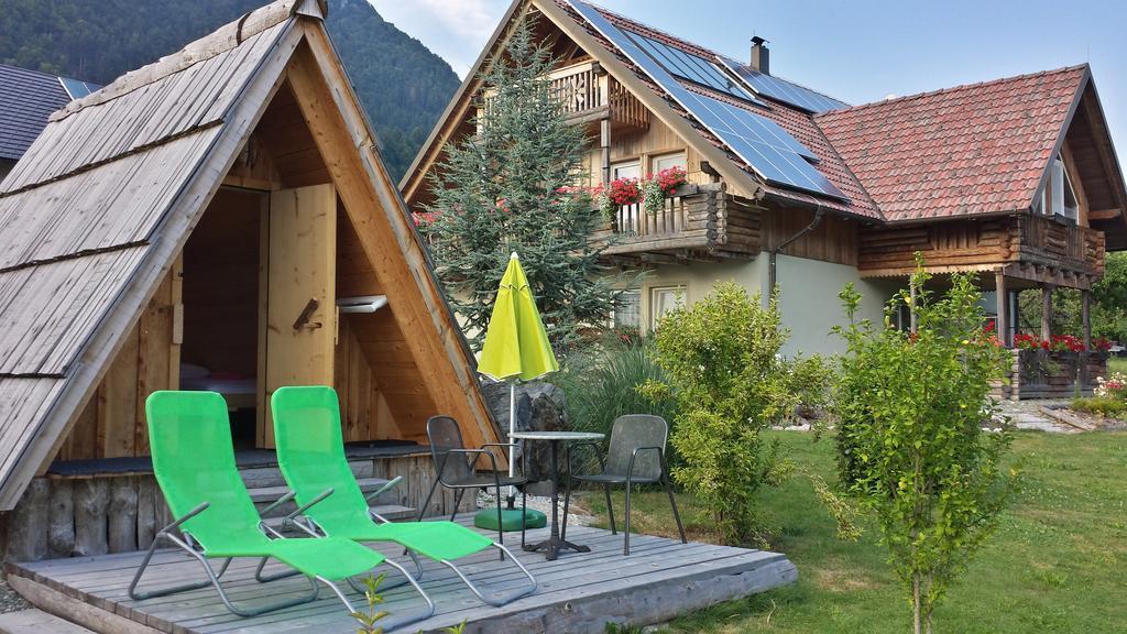 Garden Eco Houses Cebelica ボーヒニ エクステリア 写真