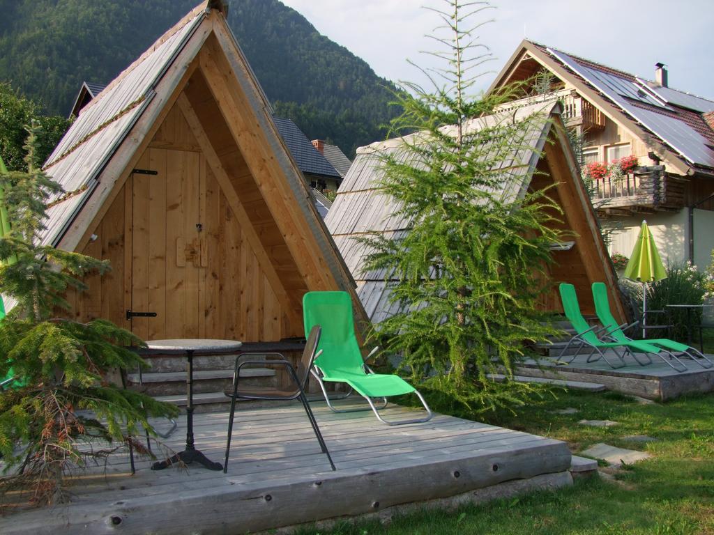 Garden Eco Houses Cebelica ボーヒニ エクステリア 写真