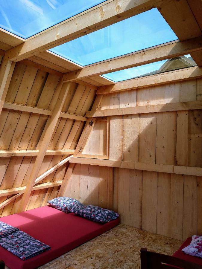 Garden Eco Houses Cebelica ボーヒニ エクステリア 写真